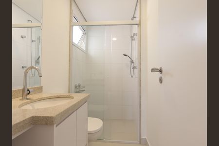 Apartamento à venda com 138m², 3 quartos e 4 vagasBanheiro da Suíte 1