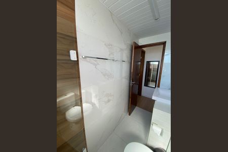 Banheiro de apartamento para alugar com 1 quarto, 36m² em Centro, Curitiba