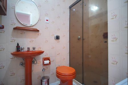 Apartamento para alugar com 74m², 2 quartos e 1 vagaBanheiro Corredor