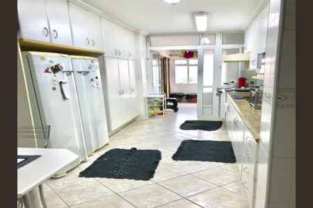 Apartamento à venda com 160m², 4 quartos e 2 vagas