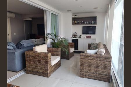 Apartamento à venda com 3 quartos, 132m² em Vila Ester (Zona Norte), São Paulo