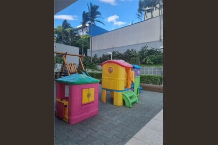 Apartamento à venda com 132m², 3 quartos e 2 vagas