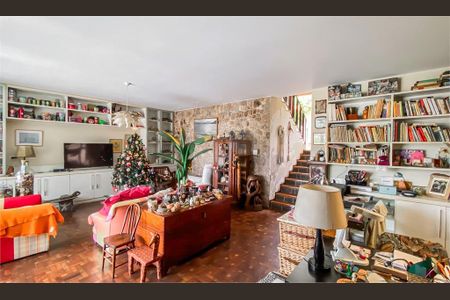 Casa à venda com 3 quartos, 330m² em Brooklin, São Paulo