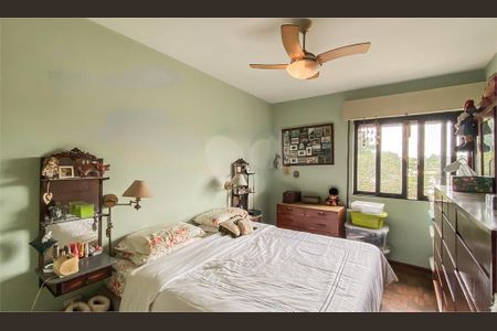 Casa à venda com 3 quartos, 330m² em Brooklin, São Paulo