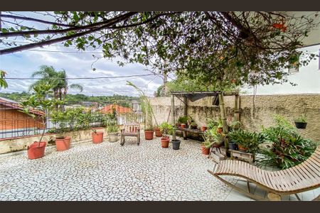 Casa à venda com 3 quartos, 330m² em Brooklin, São Paulo