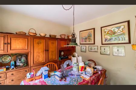 Casa à venda com 3 quartos, 330m² em Brooklin, São Paulo