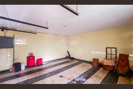 Casa à venda com 3 quartos, 330m² em Brooklin, São Paulo