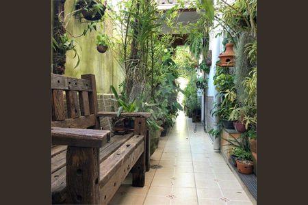 Casa à venda com 410m², 3 quartos e 1 vaga