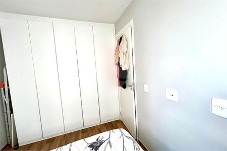 Apartamento à venda com 2 quartos, 37m² em Vila das Bandeiras, Guarulhos