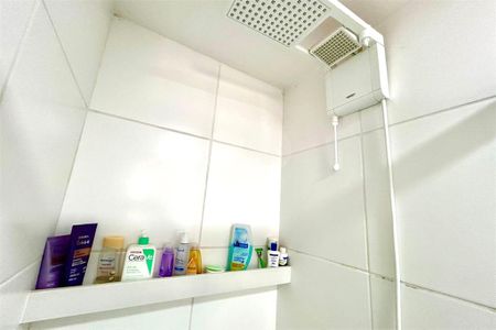 Apartamento à venda com 2 quartos, 37m² em Vila das Bandeiras, Guarulhos