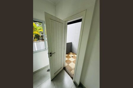 Casa à venda com 3 quartos, 100m² em Nova Aldeinha, Barueri