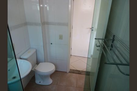 Casa para alugar com 270m², 5 quartos e 5 vagas Casa para alugar com 270m², 5 quartos e 5 vagasBanheiro