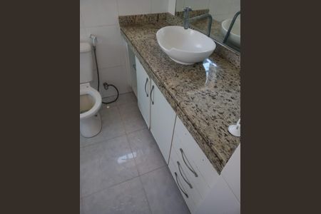 Casa para alugar com 270m², 5 quartos e 5 vagas Casa para alugar com 270m², 5 quartos e 5 vagasBanheiro