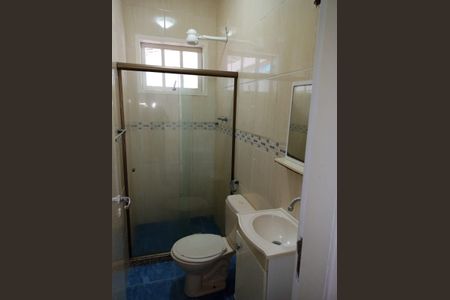Casa para alugar com 270m², 5 quartos e 5 vagas Casa para alugar com 270m², 5 quartos e 5 vagasBanheiro