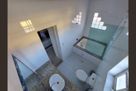 Casa para alugar com 270m², 5 quartos e 5 vagas Casa para alugar com 270m², 5 quartos e 5 vagasBanheiro
