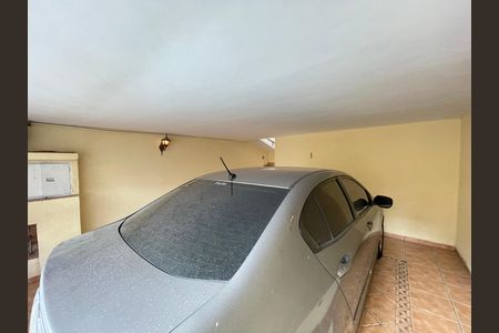 Casa à venda com 200m², 4 quartos e 2 vagasGaragem