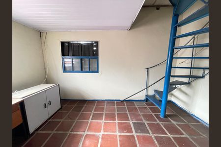 Casa à venda com 200m², 4 quartos e 2 vagasEscritório