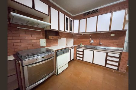 Casa à venda com 200m², 4 quartos e 2 vagasCozinha