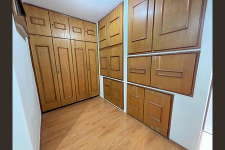 Casa à venda com 200m², 4 quartos e 2 vagasQuarto 3