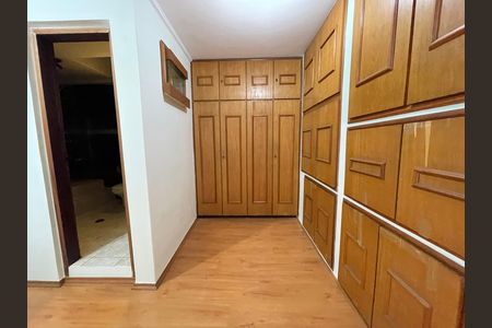 Casa à venda com 200m², 4 quartos e 2 vagasQuarto 3