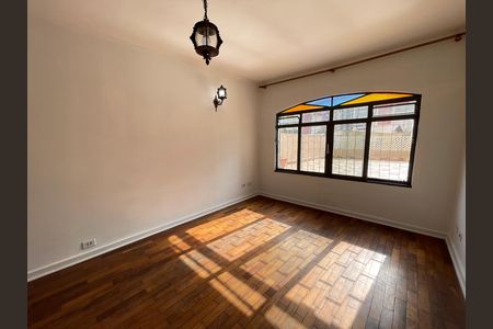 Sala de casa à venda com 4 quartos, 200m² em Jardim Esmeralda, São Paulo