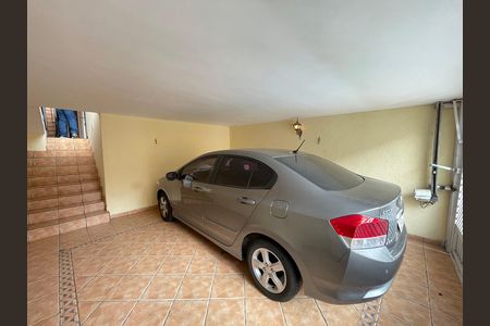 Casa à venda com 200m², 4 quartos e 2 vagasGaragem