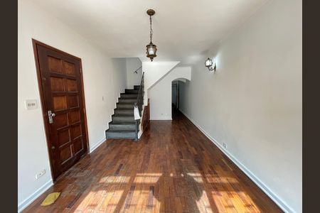 Casa à venda com 200m², 4 quartos e 2 vagasSala