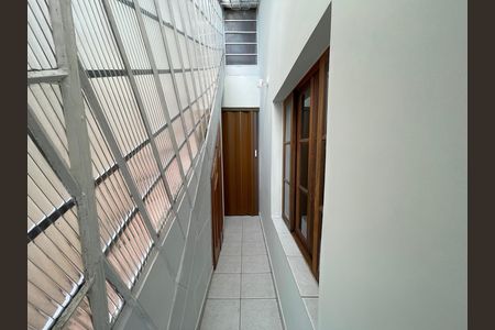 Casa à venda com 200m², 4 quartos e 2 vagasQuarto 2 vista 