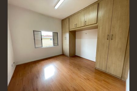 Casa à venda com 200m², 4 quartos e 2 vagasQuarto 4