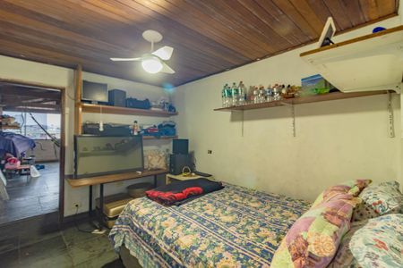 Casa à venda com 370m², 4 quartos e 3 vagas