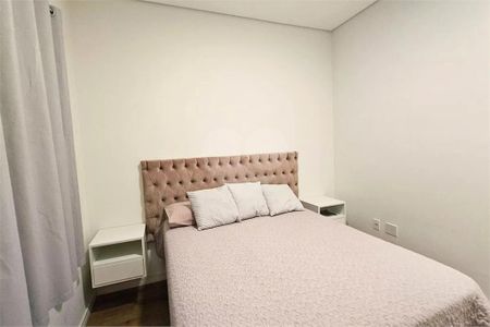 Casa à venda com 4 quartos, 236m² em Medeiros, Jundiaí