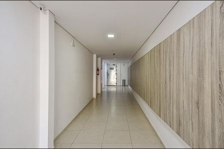 Apartamento à venda com 67m², 2 quartos e 2 vagas Apartamento à venda com 67m², 2 quartos e 2 vagasHall de entrada