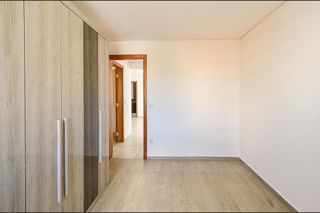 Apartamento à venda com 67m², 2 quartos e 2 vagas Apartamento à venda com 67m², 2 quartos e 2 vagasQuarto 1