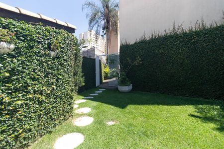 Casa de condomínio para alugar com 90m², 3 quartos e 2 vagas Casa de condomínio para alugar com 90m², 3 quartos e 2 vagasÁrea comum - Churrasqueira