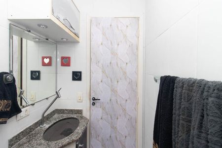 Casa de condomínio para alugar com 90m², 3 quartos e 2 vagas Casa de condomínio para alugar com 90m², 3 quartos e 2 vagasBanheiro