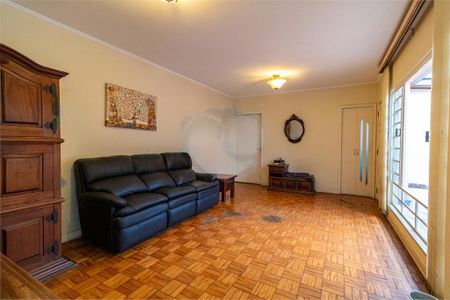 Casa à venda com 3 quartos, 193m² em Vila Campo Grande, São Paulo