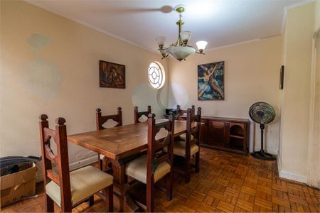 Casa à venda com 3 quartos, 193m² em Vila Campo Grande, São Paulo