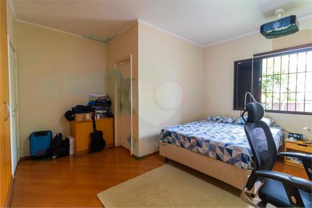 Casa à venda com 3 quartos, 193m² em Vila Campo Grande, São Paulo