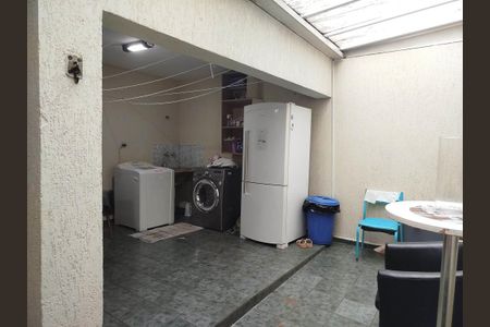 Casa à venda com 150m², 3 quartos e 2 vagasÁrea de Serviço