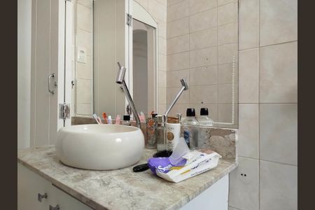 Casa à venda com 150m², 3 quartos e 2 vagasBanheiro 2