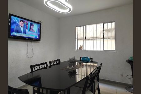 Casa à venda com 150m², 3 quartos e 2 vagasCopa