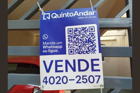 Casa à venda com 150m², 3 quartos e 2 vagasPlaca cod. ZNHJ-76 inst. em 18/0326