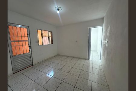 Sala de casa para alugar com 2 quartos, 80m² em Jardim Silveira, Barueri