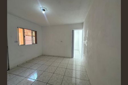 Sala de casa para alugar com 2 quartos, 80m² em Jardim Silveira, Barueri
