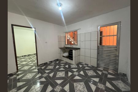 Casa para alugar com 80m², 2 quartos e sem vaga Casa para alugar com 80m², 2 quartos e sem vagaCozinha