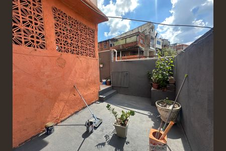 Casa para alugar com 80m², 2 quartos e sem vaga Casa para alugar com 80m², 2 quartos e sem vagaQuintal