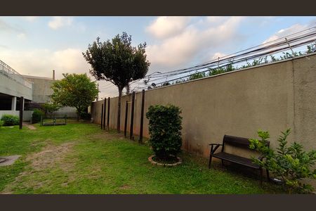 Apartamento para alugar com 72m², 2 quartos e 1 vaga