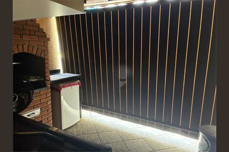 Casa à venda com 4 quartos, 124m² em Penha de França, São Paulo