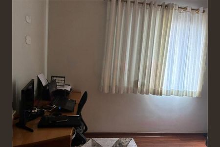 Casa à venda com 4 quartos, 124m² em Penha de França, São Paulo