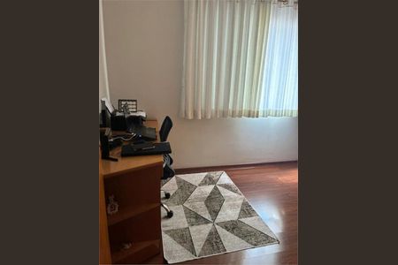 Casa à venda com 4 quartos, 124m² em Penha de França, São Paulo